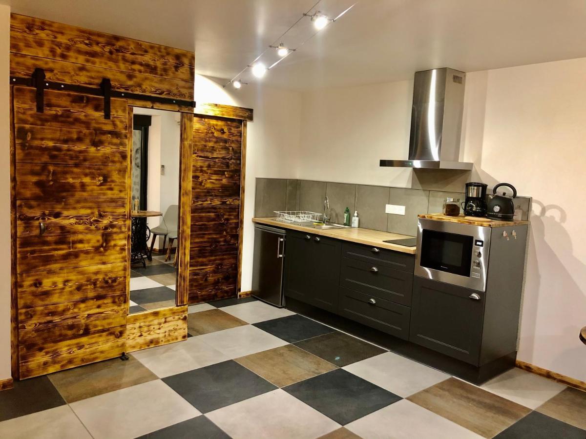 Studio Cocooning Spa, Lit Xxl, Cour Exterieure Le Puy-en-Velay Ngoại thất bức ảnh